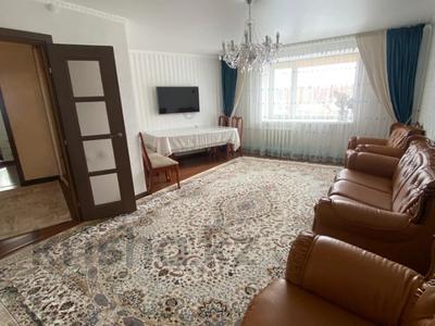 3-комнатная квартира · 97 м², Кизатова за ~ 45.5 млн 〒 в Петропавловске
