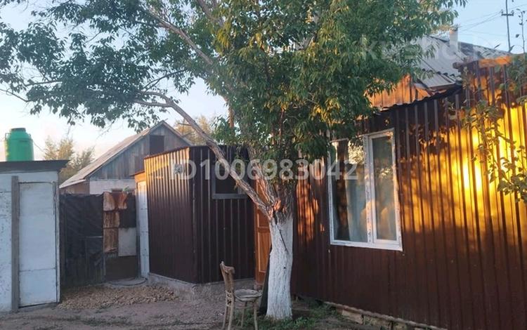 Саяжай · 2 бөлме · 37 м² · 8 сот., Пос.Техснаб. 14, бағасы: 5 млн 〒 в Балхаше — фото 2