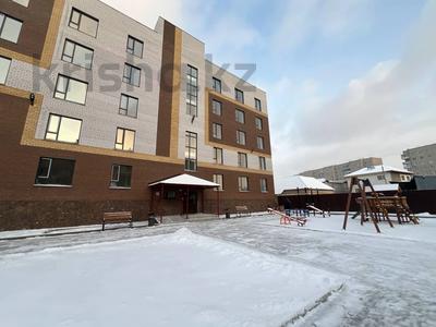 Пәтерлер в Абай обл.: 4-бөлмелі пәтер · 111.8 м² · 1/5 қабат, Ауезова 88, бағасы: ~ 42.5 млн 〒 4-бөлмелі пәтер · 111.8 м² · 1/5 қабат, Ауезова 88, бағасы: ~ 42.5 млн 〒 в Семее