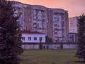 2-бөлмелі пәтер · 80 м² · 8/9 қабат, мкр Центральный, Крупская 24, бағасы: 300 000 ₸ в Атырау — фото 2