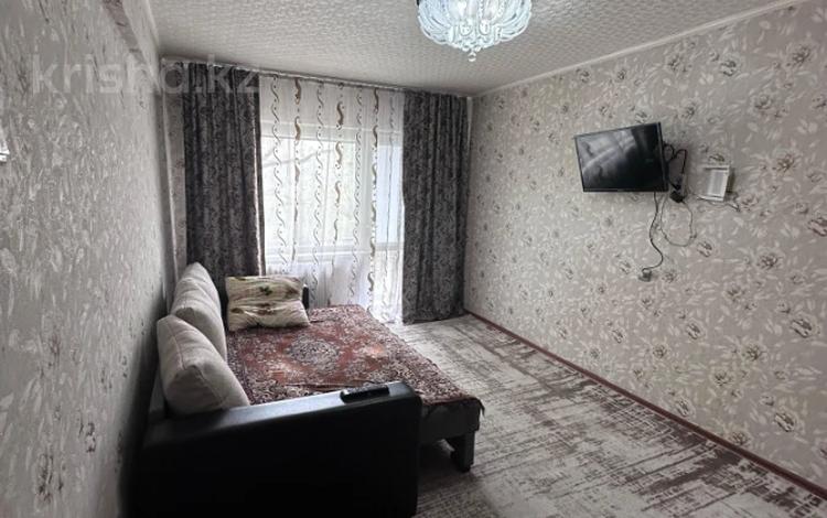 1-комнатная квартира, 30 м², 3/5 этаж, Серикбаева 27 за 12 млн 〒 в Усть-Каменогорске — фото 8