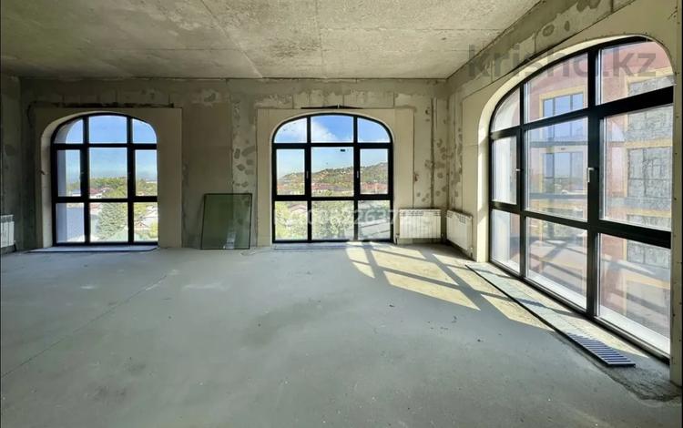 4-комнатная квартира · 103.1 м² · 5/7 этаж, Талгат Бигелдинов 1/2 за 145.3 млн ₸ в Алматы, Медеуский р-н — фото 2