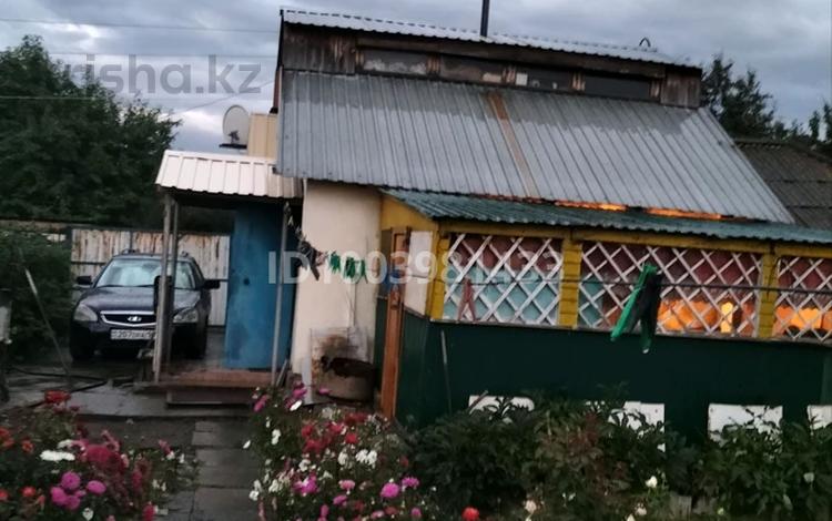 Дача · 2 комнаты · 50 м² · 5 сот., Алтайский садовод 2 201 — Дачный кооператив Алтайский садовод 2 автобусная остановка Прохладная за 3.7 млн ₸ в Усть-Каменогорске — фото 2