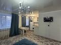 1-комнатная квартира · 40 м² · 2/5 этаж, мкр Новый Город, Бухар Жырау 56 за 10 000 〒 в Караганде, Казыбек би р-н — фото 3