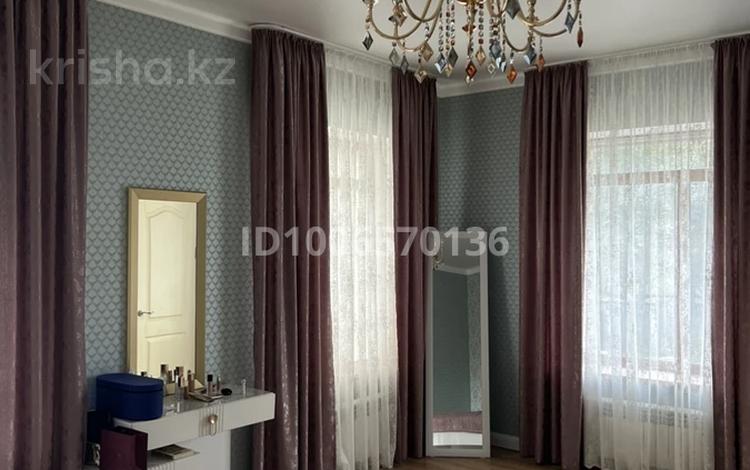 Отдельный дом · 6 комнат · 430 м² · 10 сот., 17 школа — 31 мкр за 125 млн 〒 в Экибастузе — фото 2