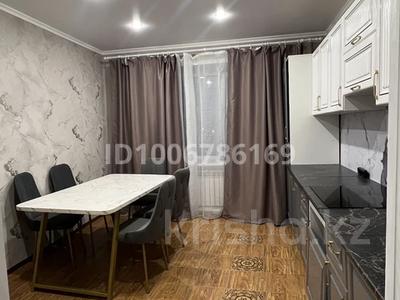 3-комнатная квартира · 67 м² · 5/5 этаж, Строительная 119 — Гостиница Амилия за 250 000 〒 в Экибастузе