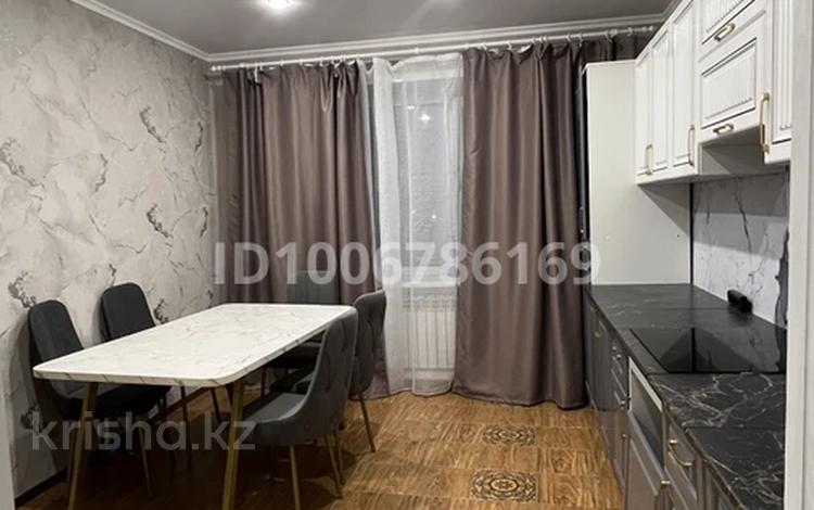 3-комнатная квартира · 67 м² · 5/5 этаж, Строительная 119 — Гостиница Амилия за 280 000 〒 в Экибастузе — фото 2