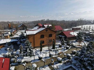 Отдельный дом · 12 комнат · 850 м² · 70 сот., Спортивная за 450 млн 〒 в Долане