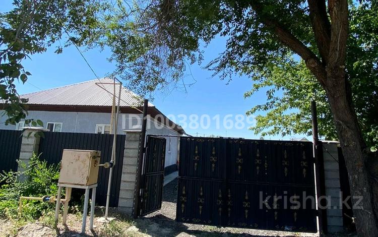 Отдельный дом · 4 комнаты · 90 м² · 9 сот., Мереке 16 — Район хутор за 18 млн 〒 в Талдыкоргане — фото 2