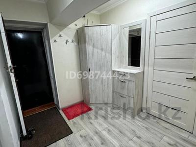 3-бөлмелі пәтер, 70 м², 2 қабат ай сайын, Жибек Жолы 77, бағасы: 300 000 〒 в Жаркенте