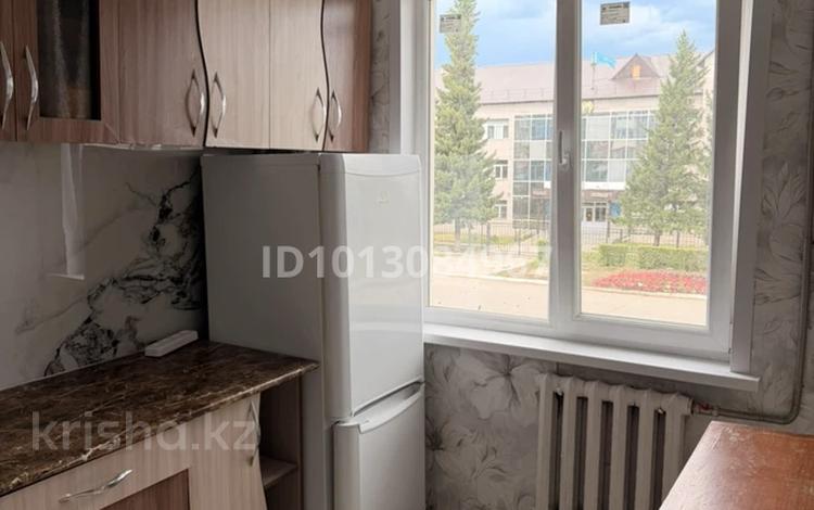 1-комнатная квартира · 30.2 м² · 2/5 этаж, Площадь Абая 11 за 12 млн ₸ в Усть-Каменогорске — фото 2