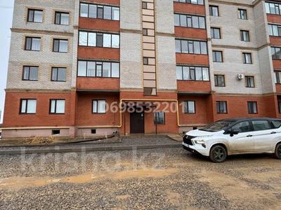 2-бөлмелі пәтер · 77 м² · 5/5 қабат, мкр. Алтын орда, Мкр. Батыс-2, участок №339 — Миллениум 339, бағасы: 26 млн ₸ в Актобе