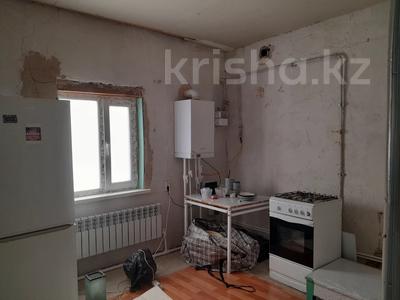 Отдельный дом · 3 комнаты · 74 м², Жанаконыс-2 56 за 75 000 〒 в Актобе