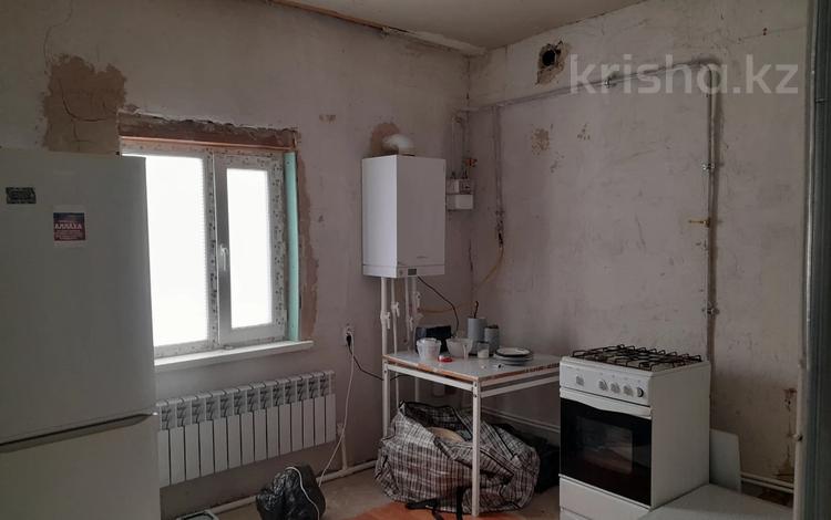 Отдельный дом · 3 комнаты · 74 м² · 10 сот., Жанаконыс-2 56 за 75 000 〒 в Актобе — фото 2