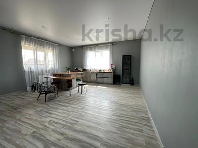 Отдельный дом • 3 комнаты • 175 м² • 16 сот., Энергетиков 44 за 40.5 млн 〒 в Бишкуле