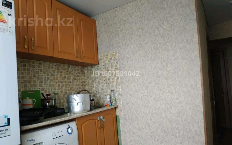 2-комнатная квартира · 41 м² · 4/5 этаж, Узенка, Ишимская за 7.5 млн ₸ в Караганде, Алихана Бокейханова р-н — фото 2