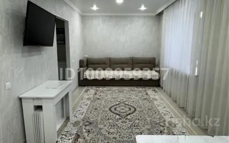1-бөлмелі пәтер · 42 м² · 2/10 қабат, мкр Юго-Восток, Камали Дүйсембекова 53/8, бағасы: 21.8 млн ₸ в Караганде, Казыбек би р-н — фото 2