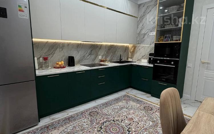 3-комнатная квартира · 90 м² · 8/9 этаж, Туран 45/1 за 76 млн ₸ в Астане, Нура р-н — фото 18