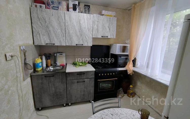 2-бөлмелі пәтер · 45 м² · 3/5 қабат, Майкудук, Майкудук, 16й микрорайон, бағасы: 8.5 млн ₸ в Караганде, Алихана Бокейханова р-н — фото 2