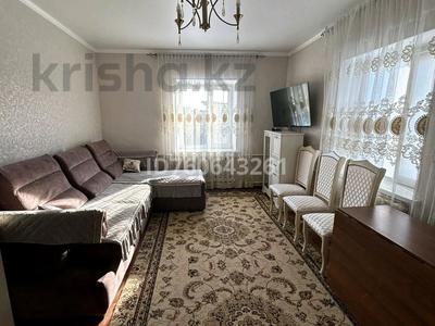 Отдельный дом · 4 комнаты · 93 м² · 6 сот., Байтурсынова 9 — Лукмановский переезд,не доезжая ул.Ищина. Вдоль дороги за 18 млн 〒 в Таразе