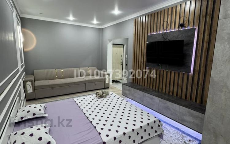 1-комнатная квартира · 55 м² · 10/12 этаж, мкр Нурсат 2, Аргынбекова 29/6 к5 за 2 500 ₸ в Шымкенте, Каратауский р-н — фото 2