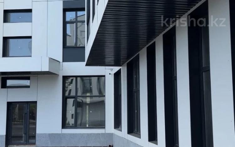 2-комнатная квартира · 69.8 м² · 3/4 этаж, Кизатова за 28 млн ₸ в Петропавловске — фото 2