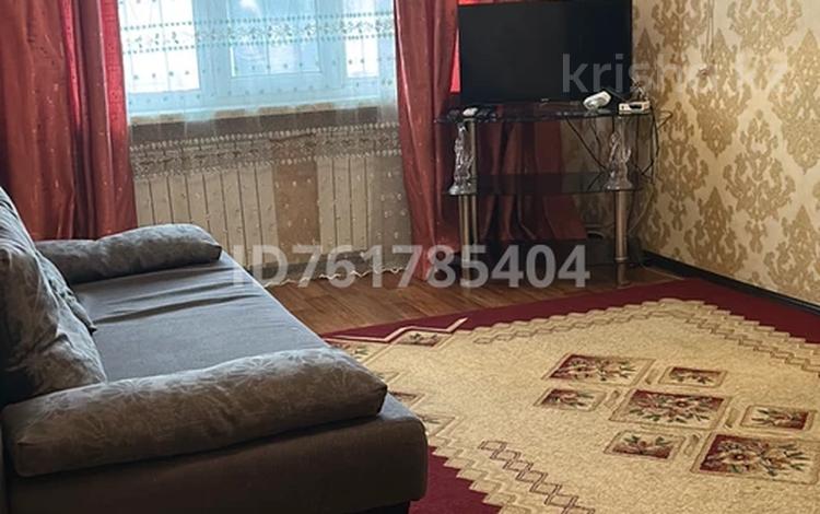 2-комнатная квартира · 42.4 м² · 1/5 этаж, мкр Центральный, Азаттық 60 за 13 млн ₸ в Атырау — фото 2