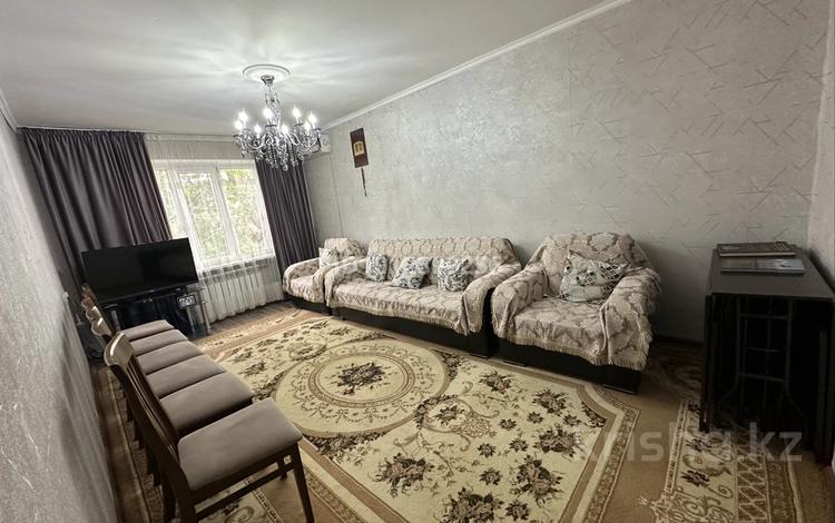 3-бөлмелі пәтер · 67.2 м² · 4/5 қабат, мкр Аксай-4 45 — Момыш улы, бағасы: 50 млн ₸ в Алматы, Ауэзовский р-н — фото 2