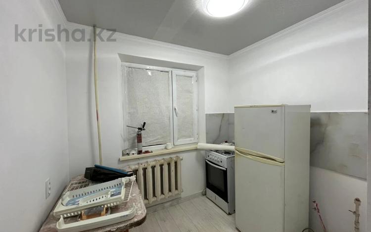 3-комнатная квартира · 43 м² · 1/5 этаж, Майкудук, 15й микрорайон за 9.5 млн ₸ в Караганде, Алихана Бокейханова р-н — фото 6