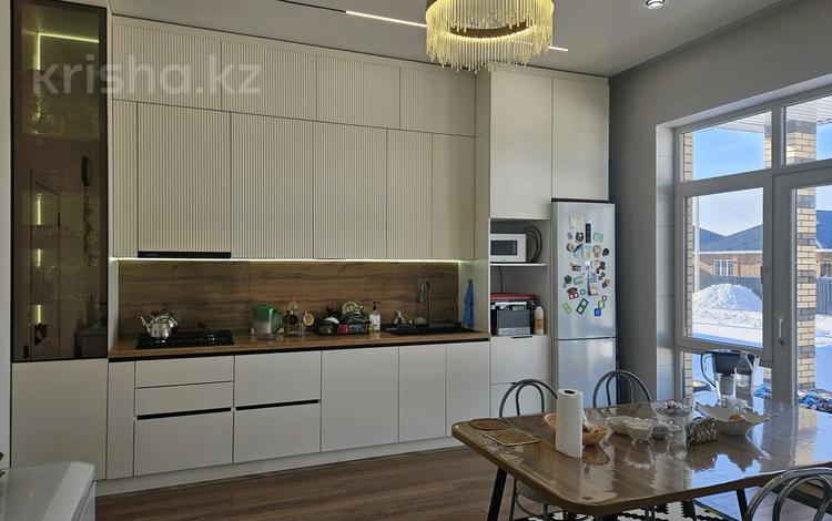 Отдельный дом · 5 комнат · 160 м² · 7 сот., Асан за 48 млн ₸ в Уральске — фото 2