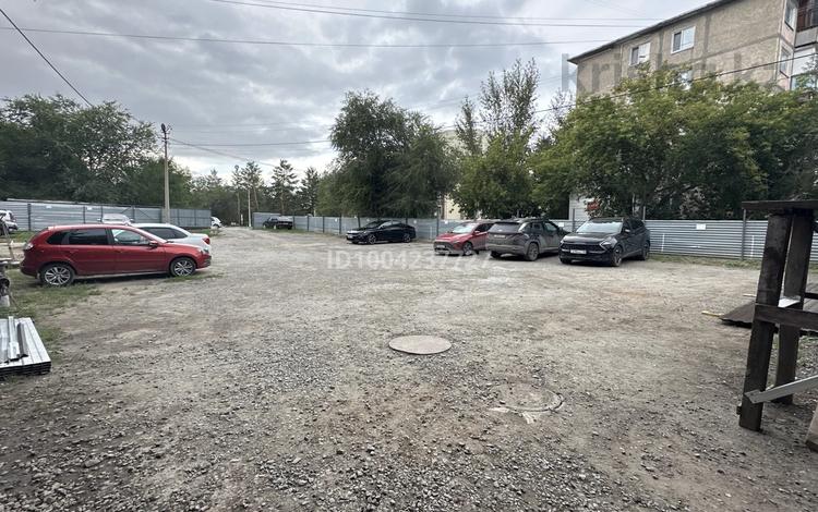 Свободное назначение, офисы, магазины и бутики, склады, азс, автосервисы и автомойки, общепит, салоны красоты, сельское хозяйство, бани, гостиницы и зоны отдыха, фитнес и спорт, медцентры и аптеки, образование, развлечения, конференц-залы, кабинеты и рабочие места, студии · 18 м² за 1 000 〒 в Костанае — фото 2