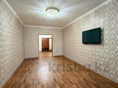 2-комнатная квартира · 63 м² · 2/5 этаж, Мкр Сырдария 12 за 20 млн ₸ в 