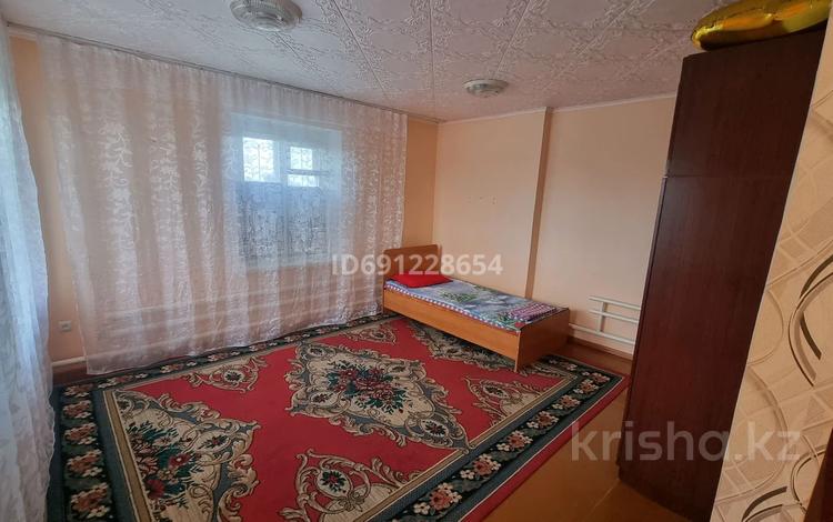 1-бөлмелі пәтер · 38 м² · 1/2 қабат, Омарова 21, бағасы: 4 млн ₸ в Тарановском — фото 2