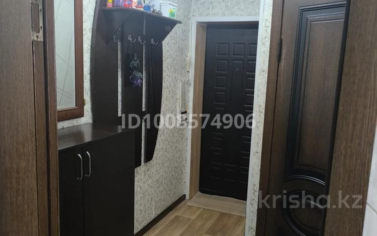 3-комнатная квартира · 56.6 м² · 4/5 этаж, Бульвар Независимости 11/1 4 этаж — Рядом Аян пассаж, садик Нурай, магазин стройматериал, акимат за 7.5 млн 〒 в Темиртау — фото 2