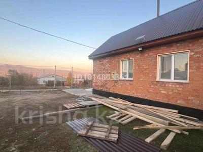 Жеке үй · 3 бөлме · 40 м² · 10 жүзд., Бастау 24 — Куленовка/Молдагулова, бағасы: ~ 18.5 млн ₸ в Усть-Каменогорске