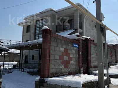 Жеке үй · 5 бөлме · 351 м² · 11.5 сот., Такыр Тобе 83, бағасы: 195 млн ₸ в Кыргауылдах