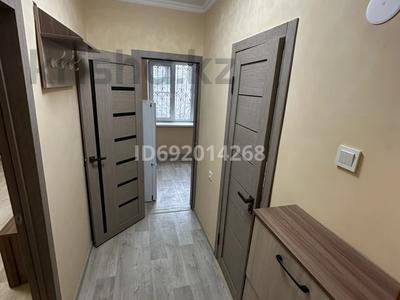 1-бөлмелі пәтер, 33 м², 2/5 қабат, Жарокова 292 — Жарокова-Левитана, бағасы: 35 млн 〒 в Алматы, Бостандыкский р-н