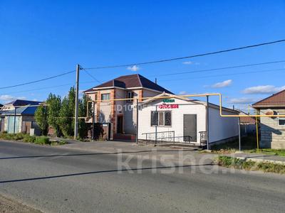 Жеке үй · 5 бөлме · 200 м² · 10 жүзд., Бауыржан Момышулы 56 — Магазин Салем, бағасы: 39 млн ₸ в Талапкер 