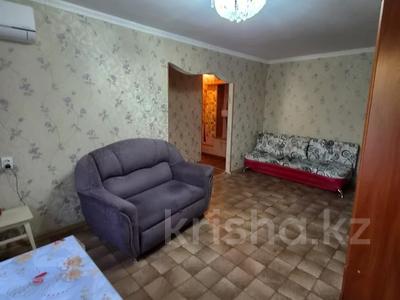 2-комнатная квартира · 43.5 м² · 1/5 этаж, 35-й квартал 17 за 15.5 млн ₸ в Семее