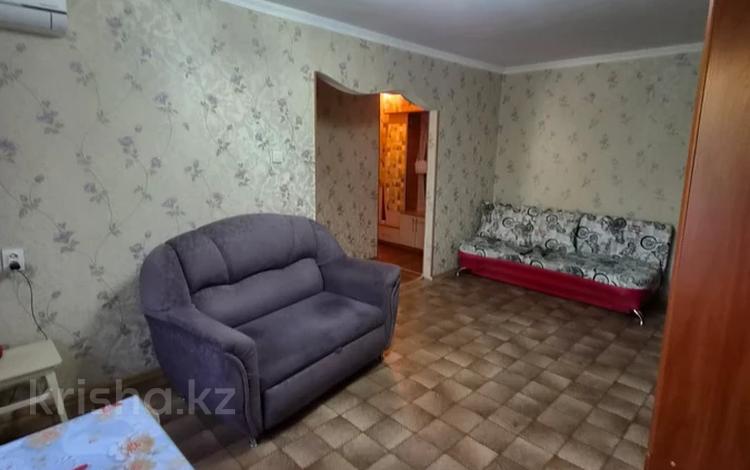 2-комнатная квартира · 43.5 м² · 1/5 этаж, 35-й квартал 17 за 15.5 млн ₸ в Семее — фото 2