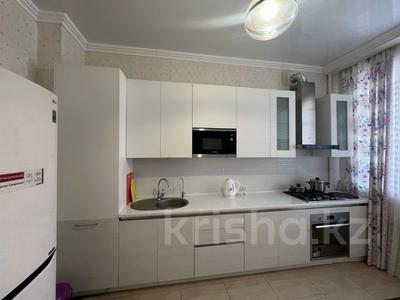 2-комнатная квартира · 75.2 м² · 6/10 этаж, Алии Молдагуловой пр-т за 46 млн 〒 в Актобе