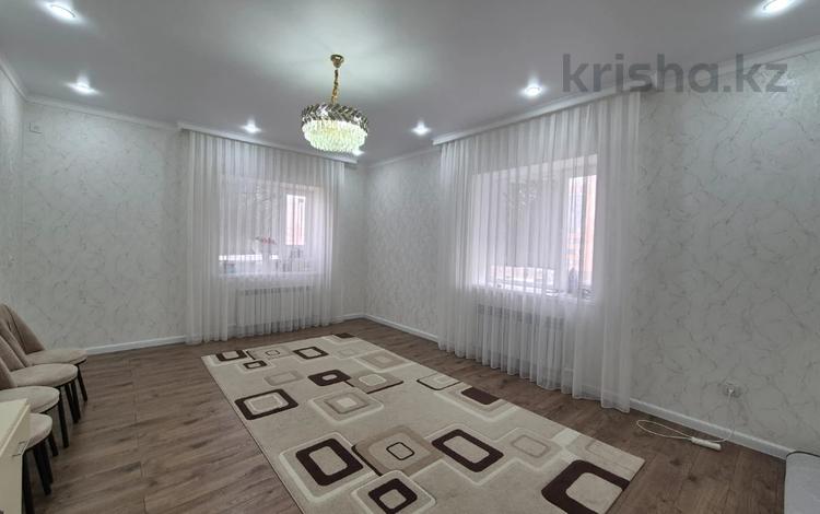 2-бөлмелі пәтер · 79.1 м² · 4/5 қабат, Алтын орда, бағасы: 28.5 млн ₸ в Актобе — фото 2