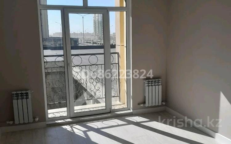2-бөлмелі пәтер · 71 м² · 2/9 қабат, Жаңа қала 19 — ЖК Нурсултан-сити, Напротив областного акимата, бағасы: 200 000 ₸ в Туркестане — фото 2
