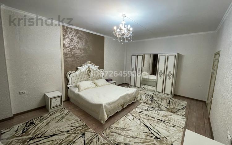 2-комнатная квартира · 84 м² · 2/11 этаж, Кунаева — Шаяхметов за 20 000 ₸ в Шымкенте, Аль-Фарабийский р-н — фото 2