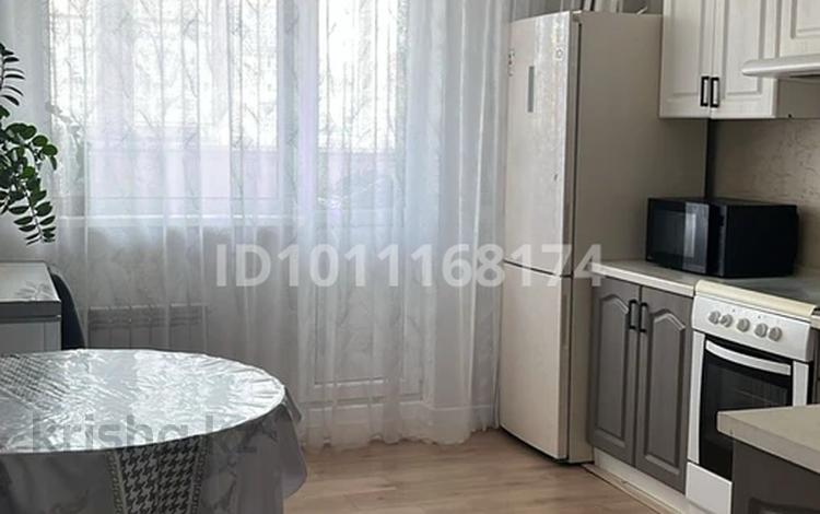 3-бөлмелі пәтер · 87 м² · 6/12 қабат, Кумисбекова 7/1, бағасы: 39.5 млн ₸ в Астане, Сарыарка р-н — фото 2