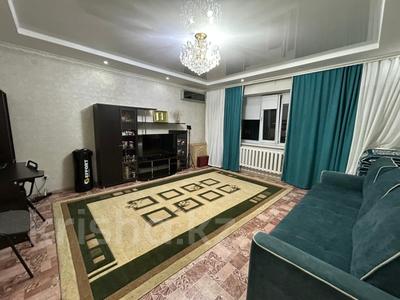 2-комнатная квартира · 81.2 м² · 5/5 этаж, Шамши калдаякова за 25 млн 〒 в Актобе