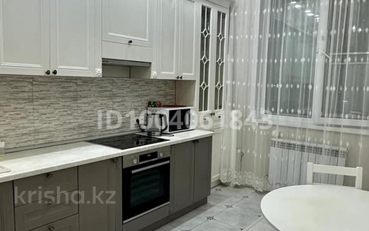 2-бөлмелі пәтер · 62 м² · 2/9 қабат, Улы Дала 7/4, бағасы: 500 000 ₸ в Астане, Есильский р-н — фото 2