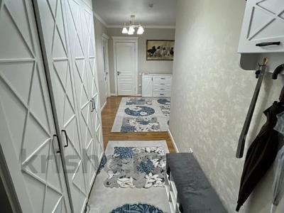 3-бөлмелі пәтер · 109 м² · 2/17 қабат, Мамыр-1 ш/а. — Б. Момышулы, бағасы: 80 млн ₸ в Алматы, Ауэзовский р-н