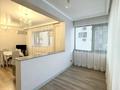 3-бөлмелі пәтер · 114 м² · 5/12 қабат, Самал-3 ш/а. 15/2, бағасы: 130 млн ₸ в Алматы, Медеуский р-н — фото 10