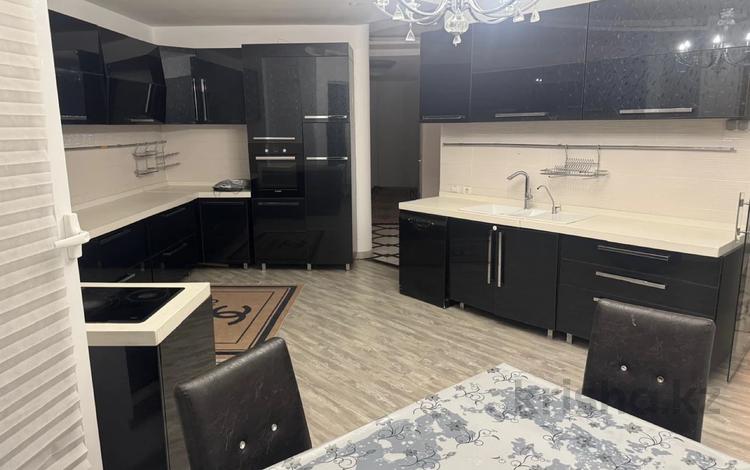 4-бөлмелі пәтер · 170 м² · 2/6 қабат, Мкр. Мирас 157, бағасы: 800 000 ₸ в Алматы, Бостандыкский р-н — фото 2